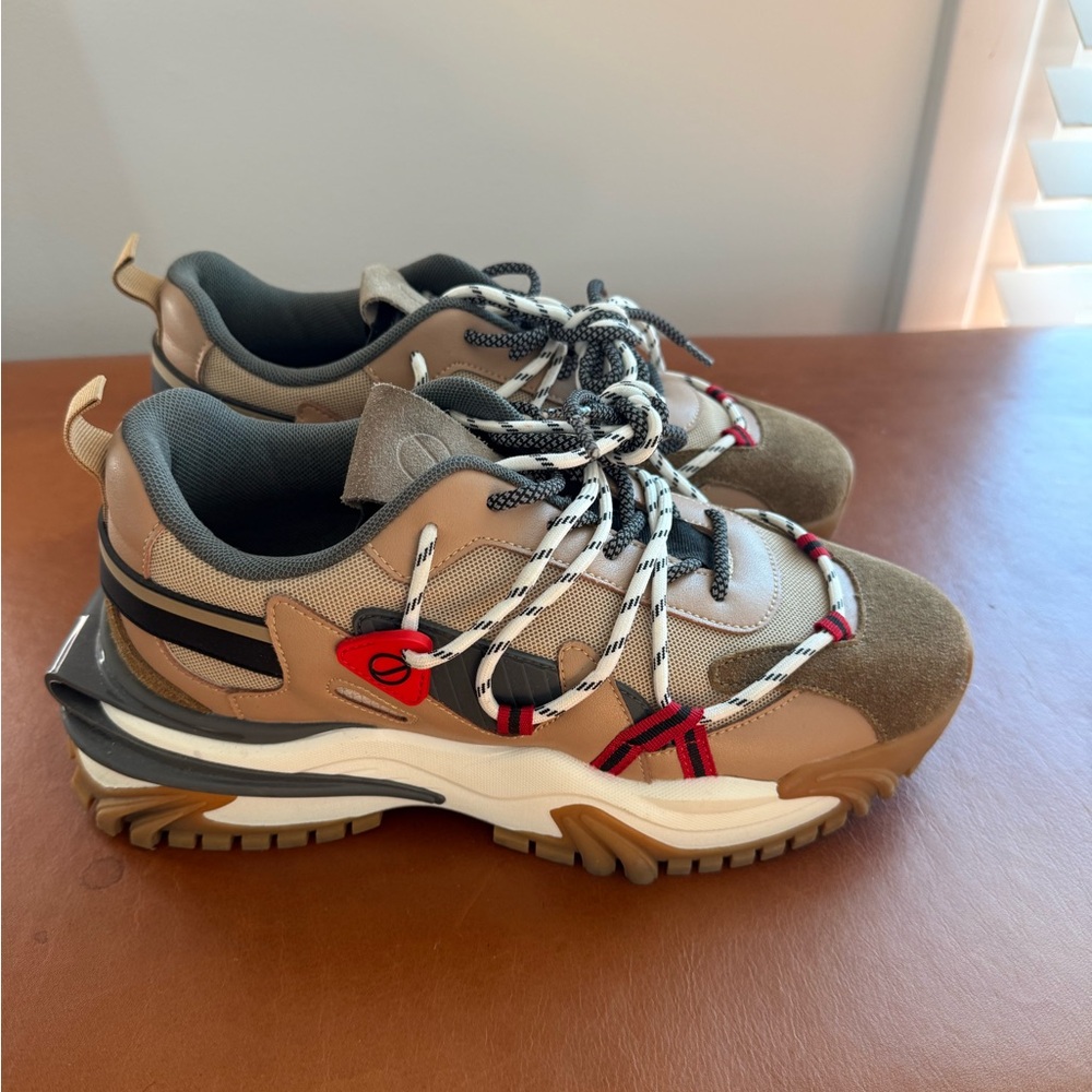 Men's Tan and Black Chunky Sneakers